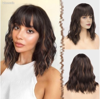 FESHFEN PERUKA FALOWANA Z GRZYWKĄ W KOLORZE CIEMNOBRĄZOWYM Z PASEMKAMI 35 CM HAIR & BEAUTY