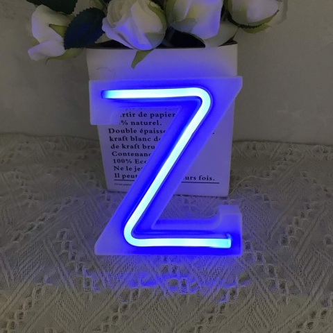 Lampka Nocna LED Litera Z Neon Niebieskie Światło Stojąca 16,5 cm