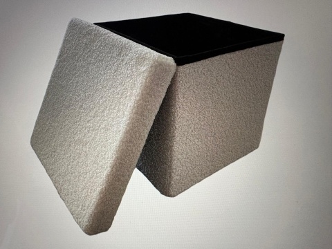 PUFA TAPICEROWANA STYLOWA JASNY BEŻ PORZĄDNA