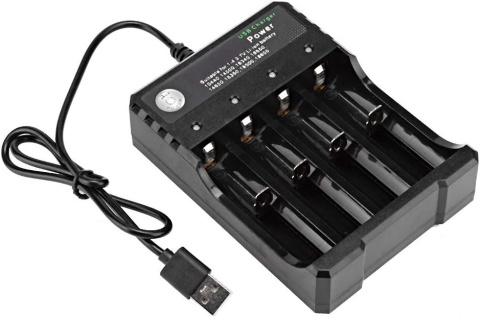 Ładowarka USB Do Akumulatorów 18650 4 Gniazda Li-Ion Smart