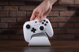 Pad 8bitdo Ultimate 3-mode Przewodowy Xbox /Bezprzewodowy PC/Android Biały